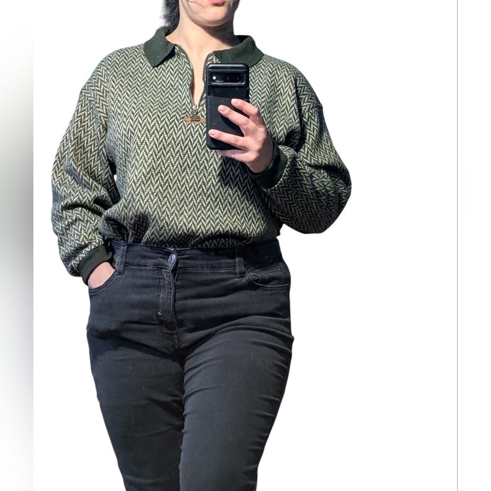 Vintage Men's Chevron Pattern Sweater - Black and Gray
